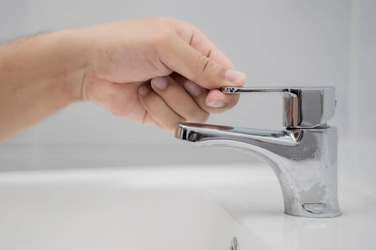 Pourquoi le robinet qui siffle perturbe-t-il votre quotidien ?